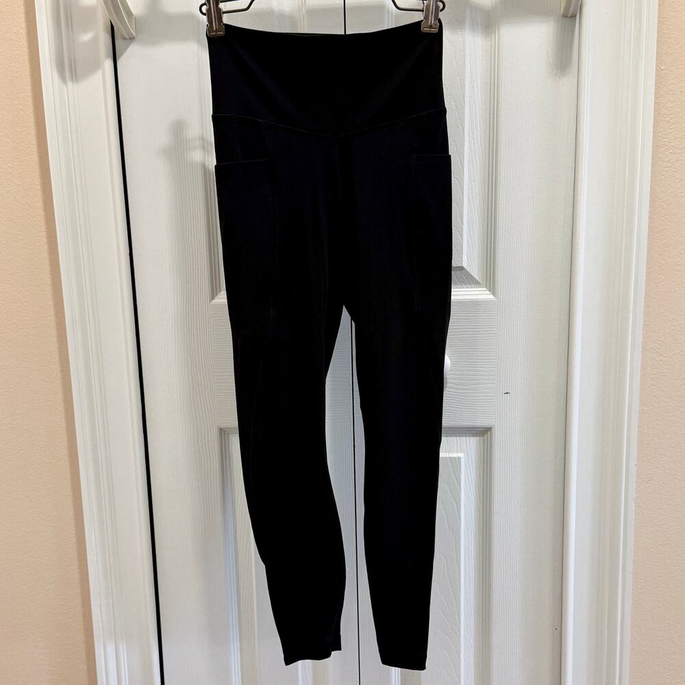 Members Mark women’s XS Everyday High Rise Ankle Leggings, black
black leggings